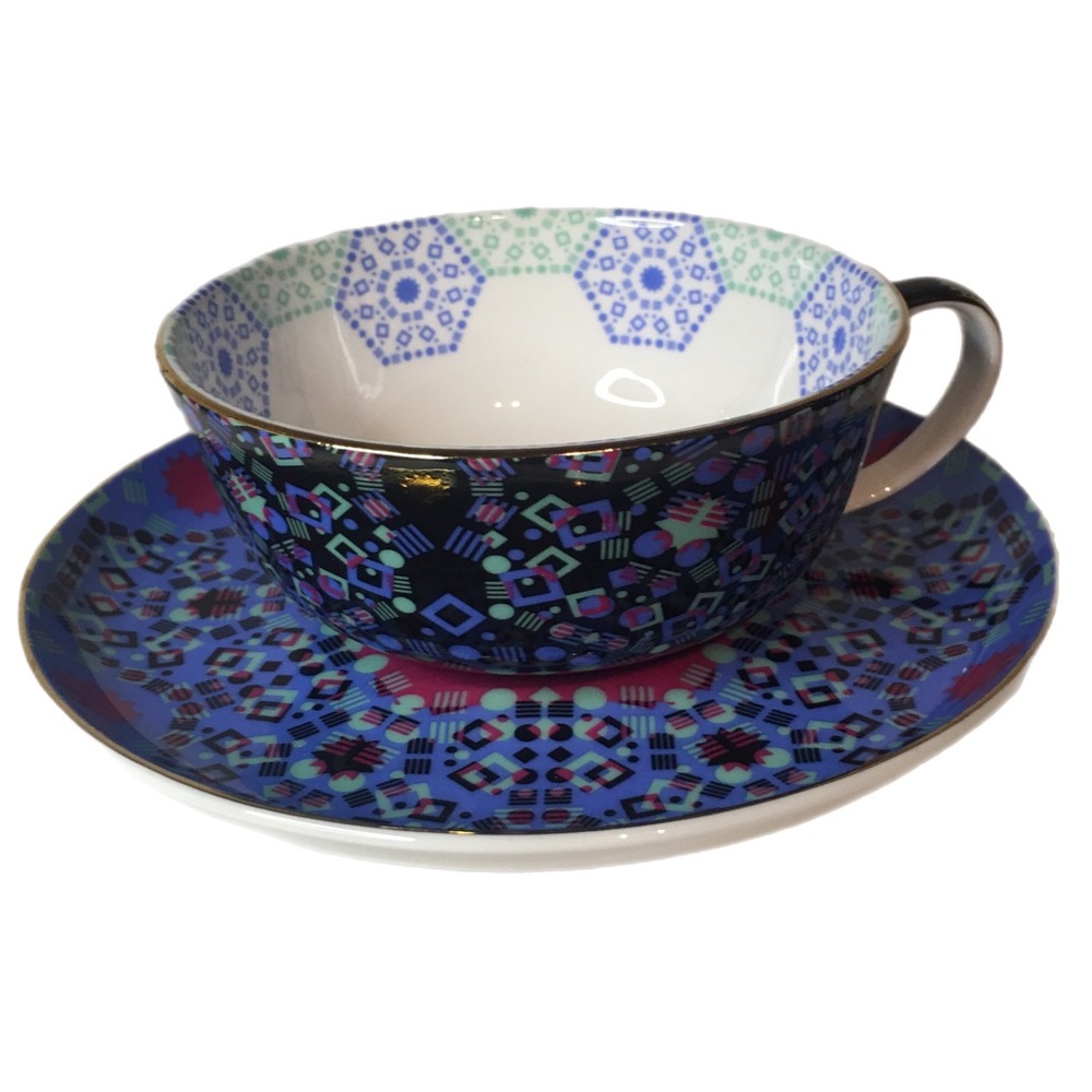 T2 cup and saucer. Aqua Moroccan Tealeidoscope. So pretty and lightweight - Picture 11 of 11